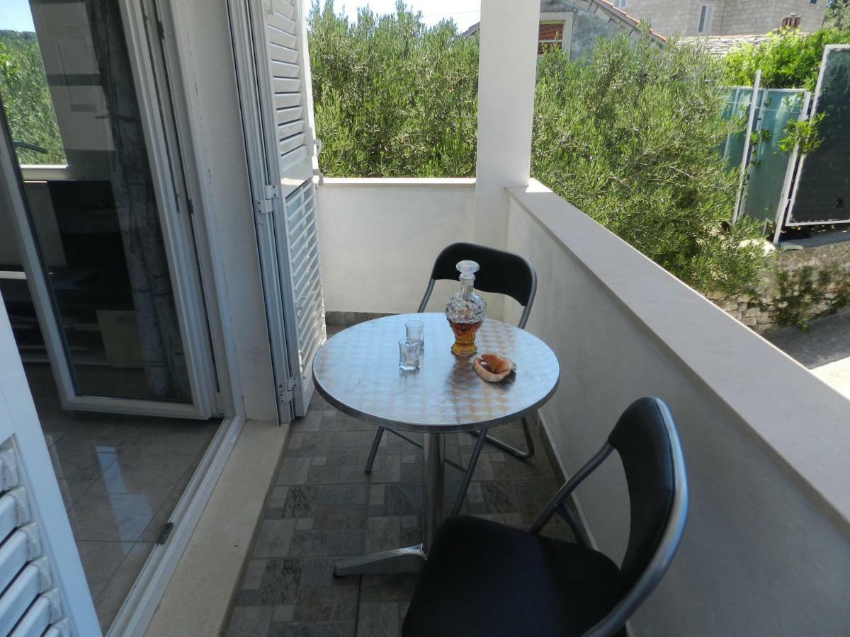 Apartment Eli Lumbarda Exterior photo
